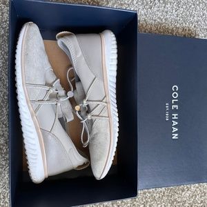 Cole Haan Studiogrand Freedom Sneakers Womens Size 7.5 Beige Comfort Leather